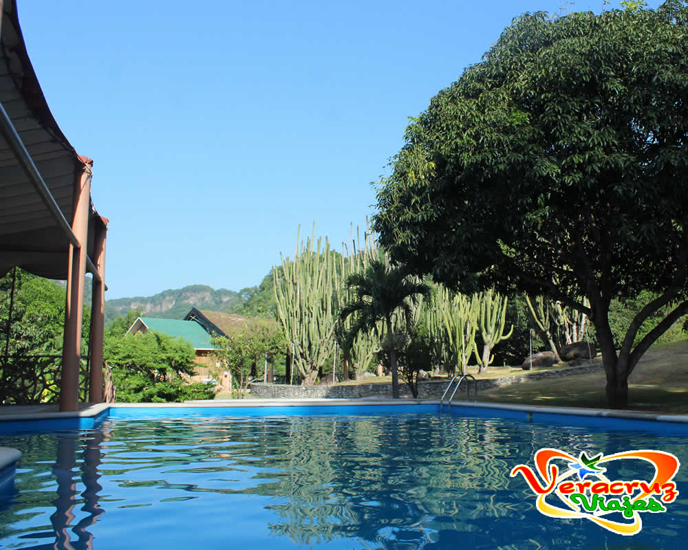 Hospedaje y Alojamiento y Campamento En El Río Pescados Jalcomulco Veracruz