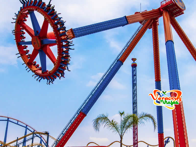 Excursión a Six Flags Saliendo De Veracruz, Cardel y Xalapa